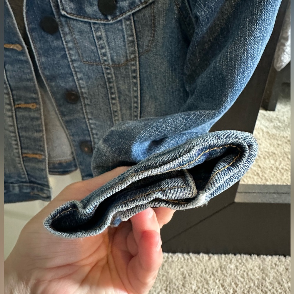 Girls 7/8 Children’s Place Jean Jacket - LIKE NEW! - Picture 5 of 9